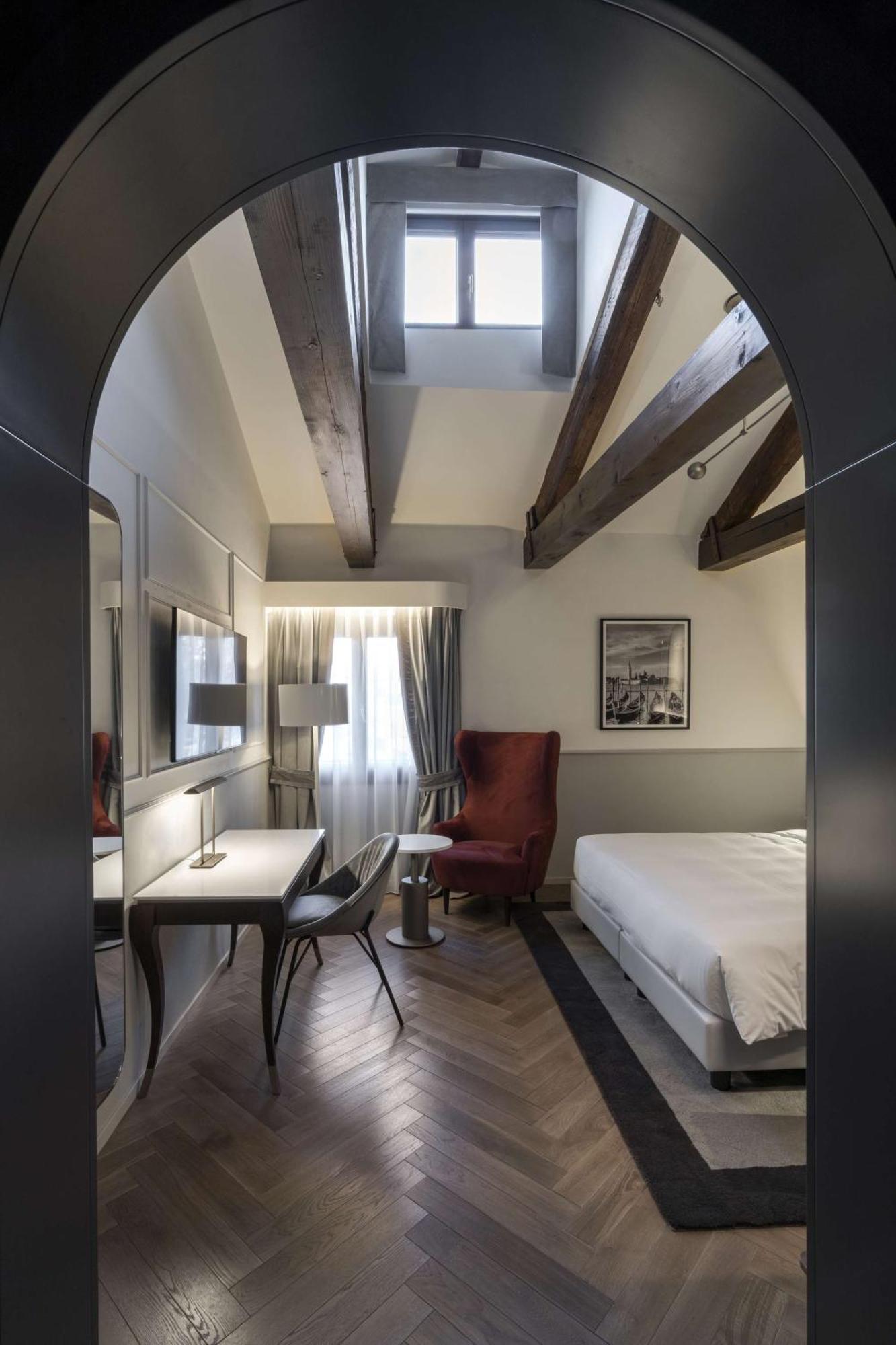 Collection Superior Room with Garden View