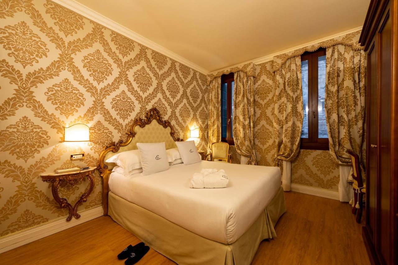 Superior Double or Twin Room,1209348622:JPEG