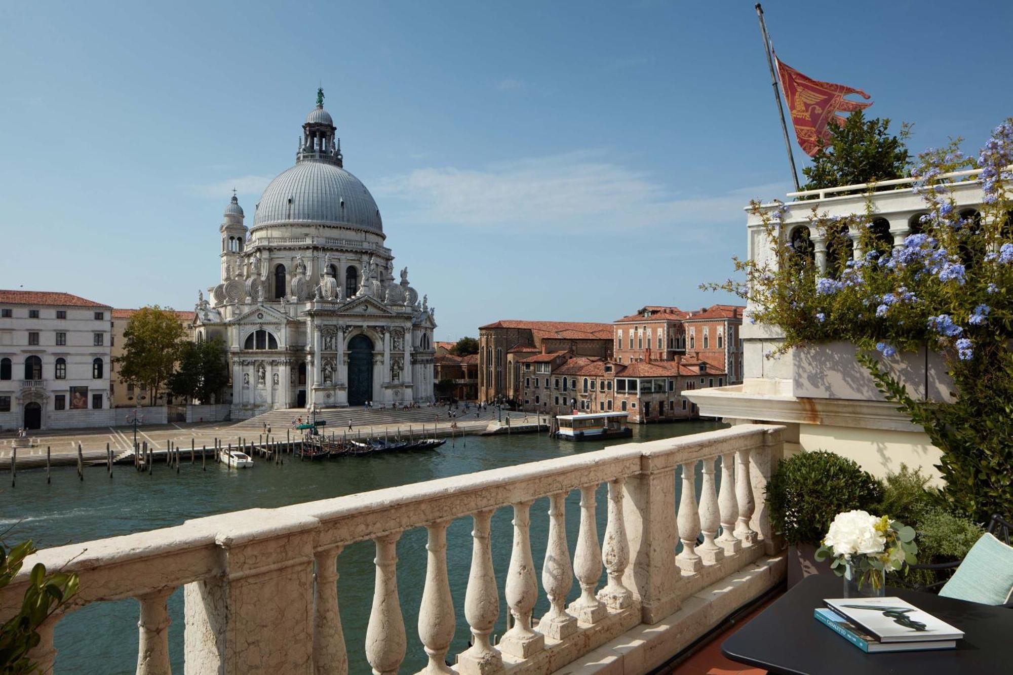 King Room Terrace Canal View
