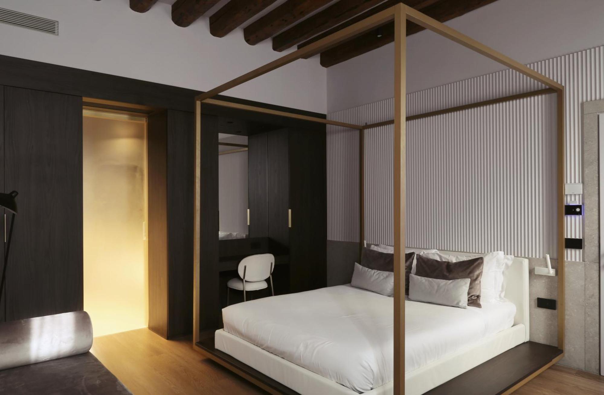 Deluxe Double Room - Annex