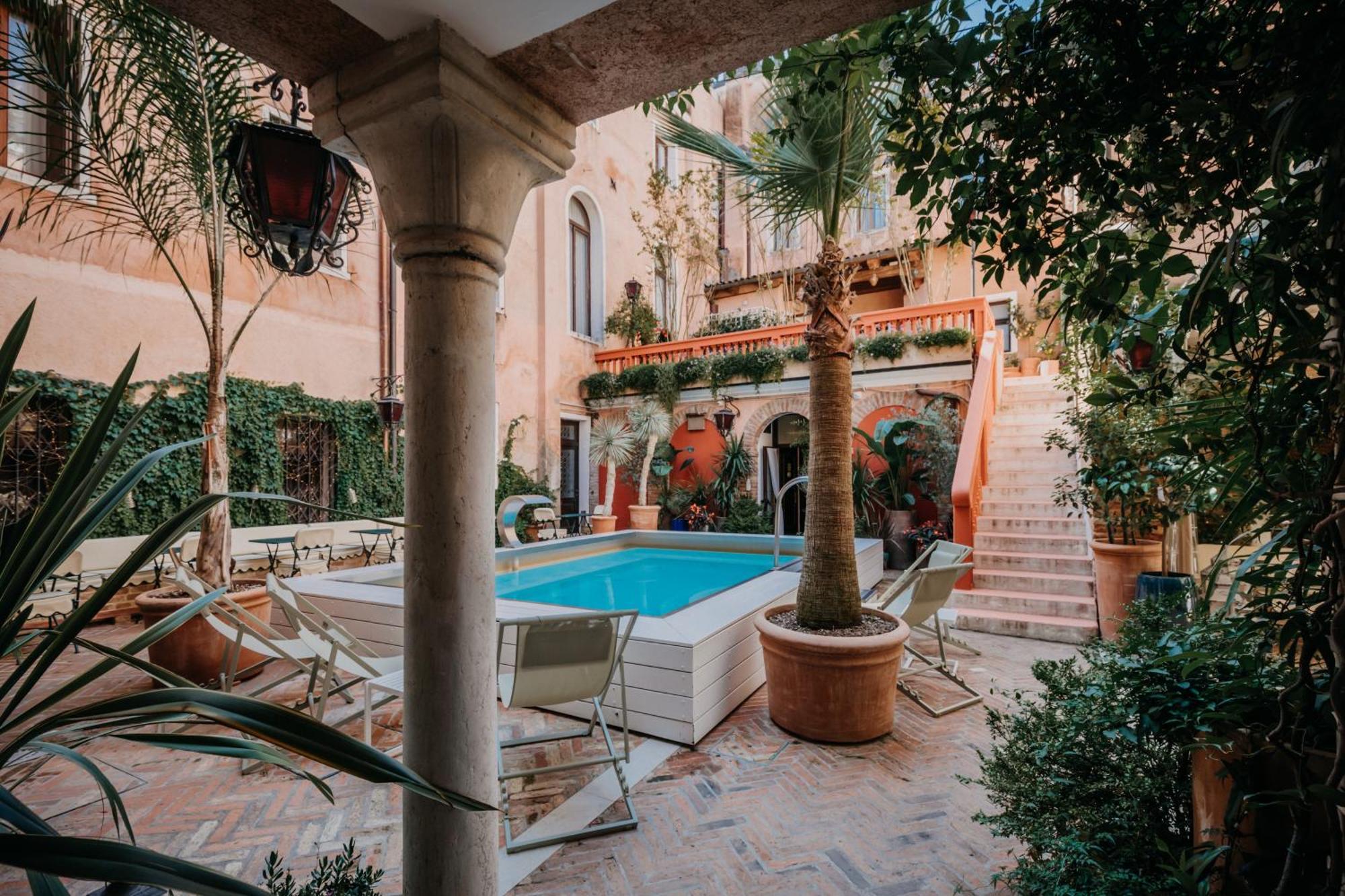 Suite with Pool View