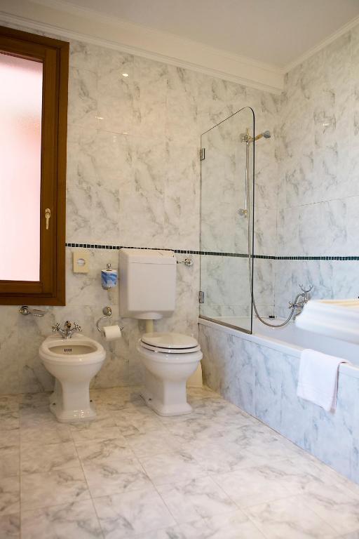 Classic Double or Twin Room