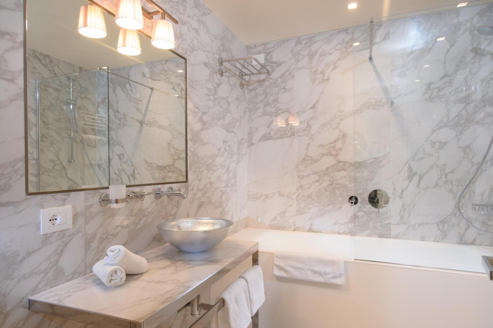 Classic Double or Twin Room