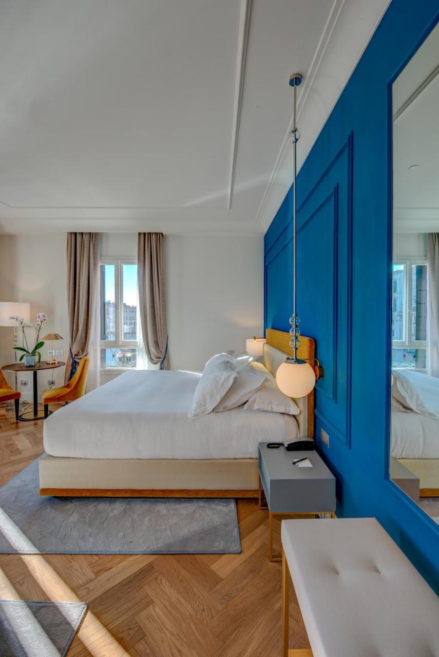 Junior Suite with Canal View