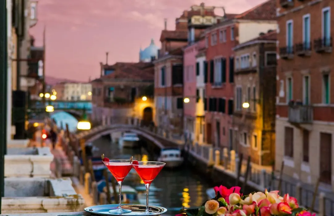 Axel Hotel Venezia - Adults Only-1